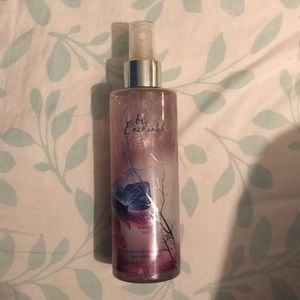 Be Enchanted shimmer mist